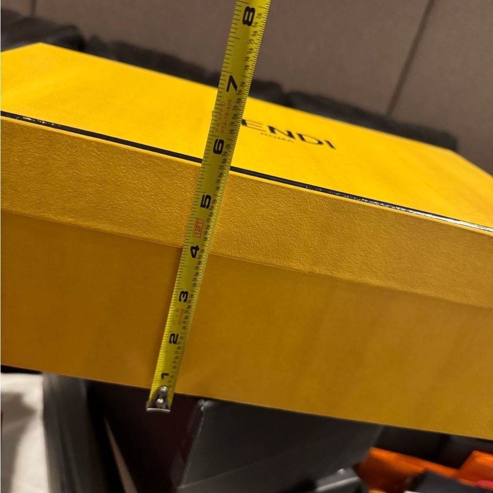 Fendi Box - Picture 7 of 8